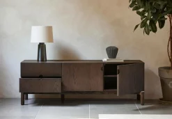 Håum Tv-Bænke><noscript><img width=