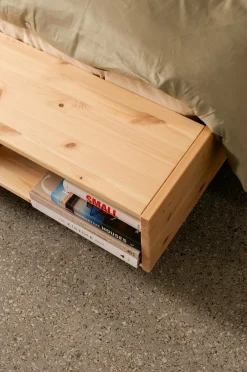 Karup Design Merge Seng Rå Clearance