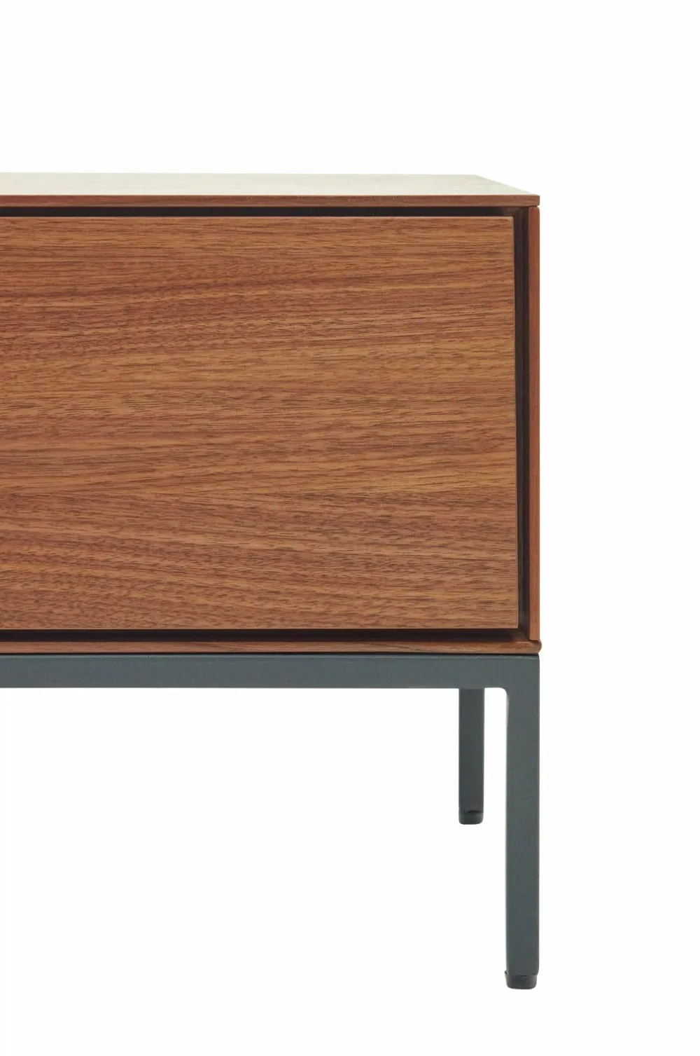 Kave Home Tv-bænk Vedrana Naturfarvet, sort Discount