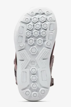 Leaf Sandaler><noscript><img width=