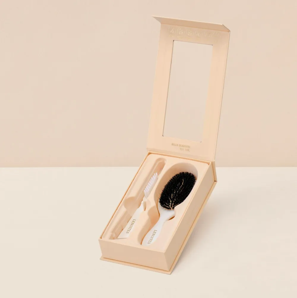 Lenoites Hårbørster>Wild Boar Hair Brush With Cleaning Tool White