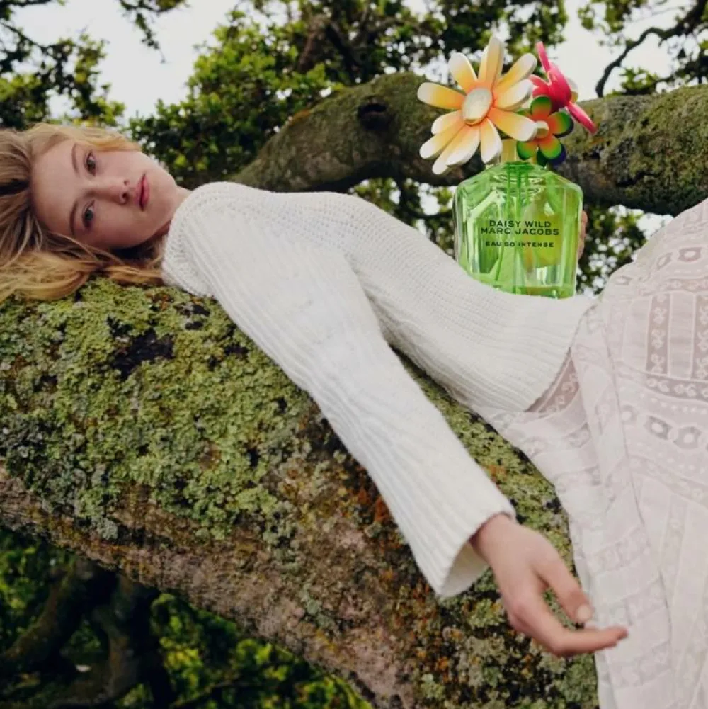 Marc Jacobs Parfume>Daisy Wild Intense Edp 50 ml Refillable