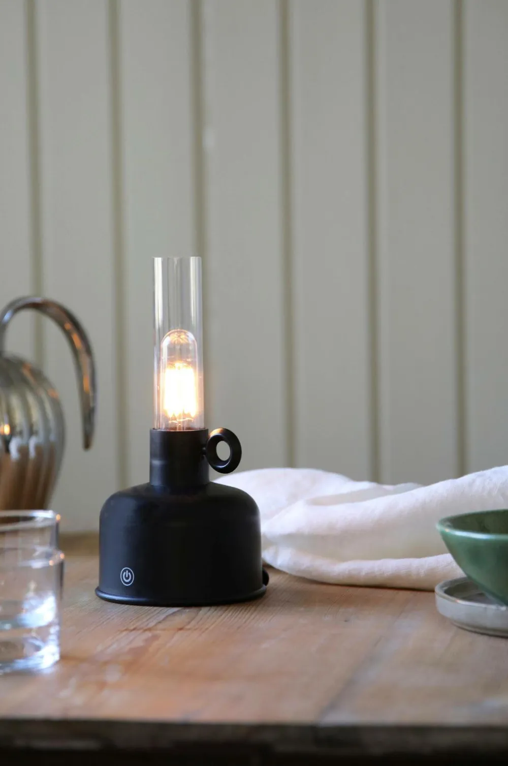 Markslöjd Genopladelig bordlampe Astrid B/O Sort New