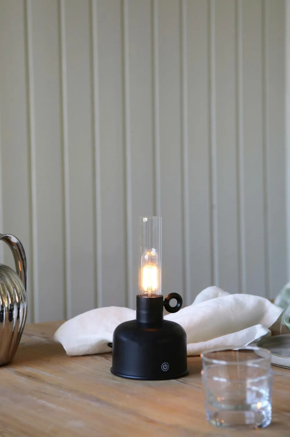 Markslöjd Genopladelig bordlampe Astrid B/O Sort New