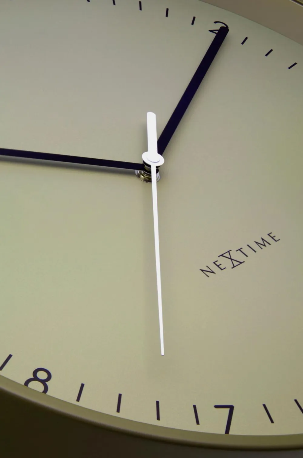NeXtime Vægure>Vægur Berlin 40 cm Khaki