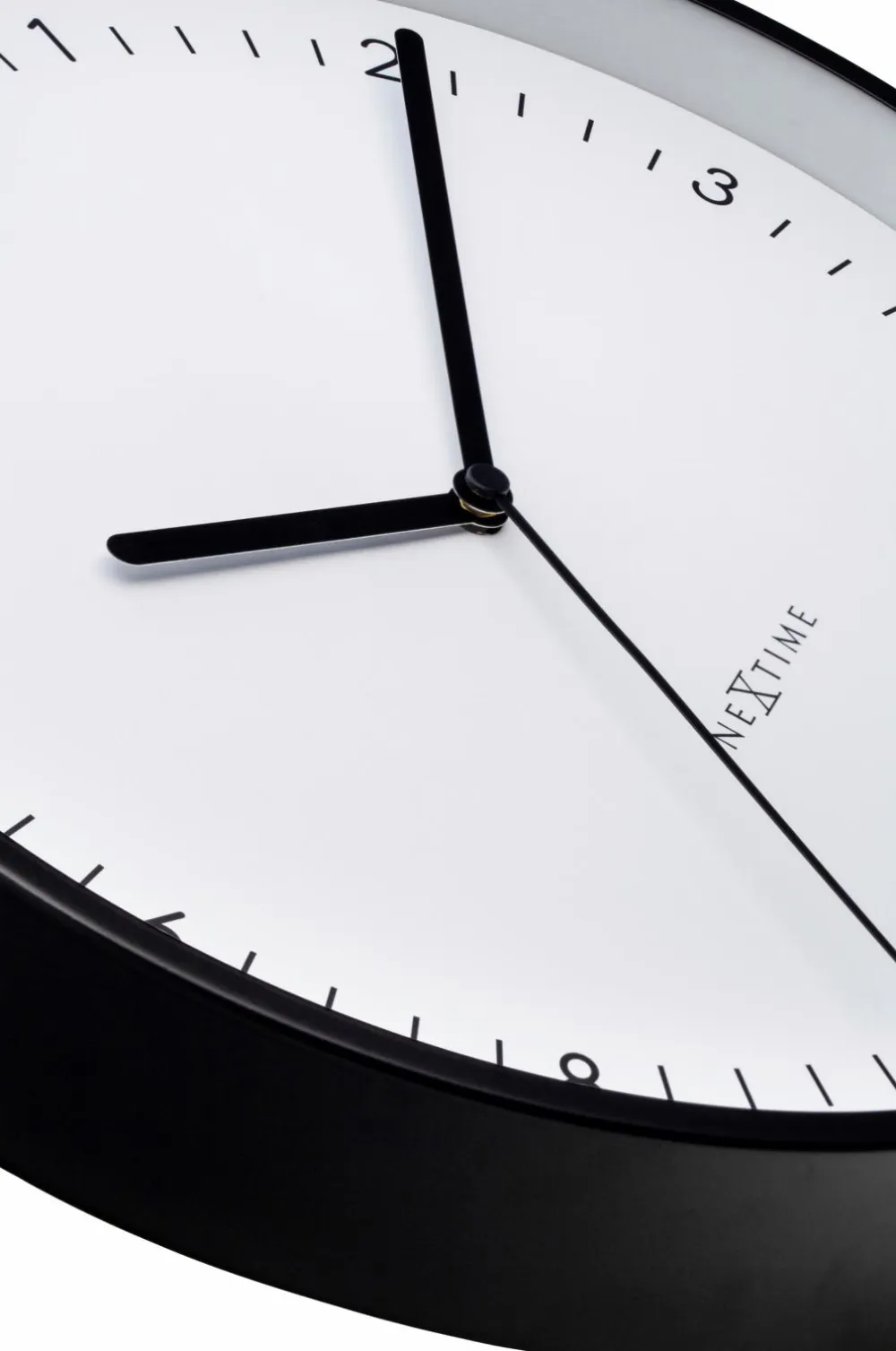 NeXtime Vægur Berlin 30 cm hvid New