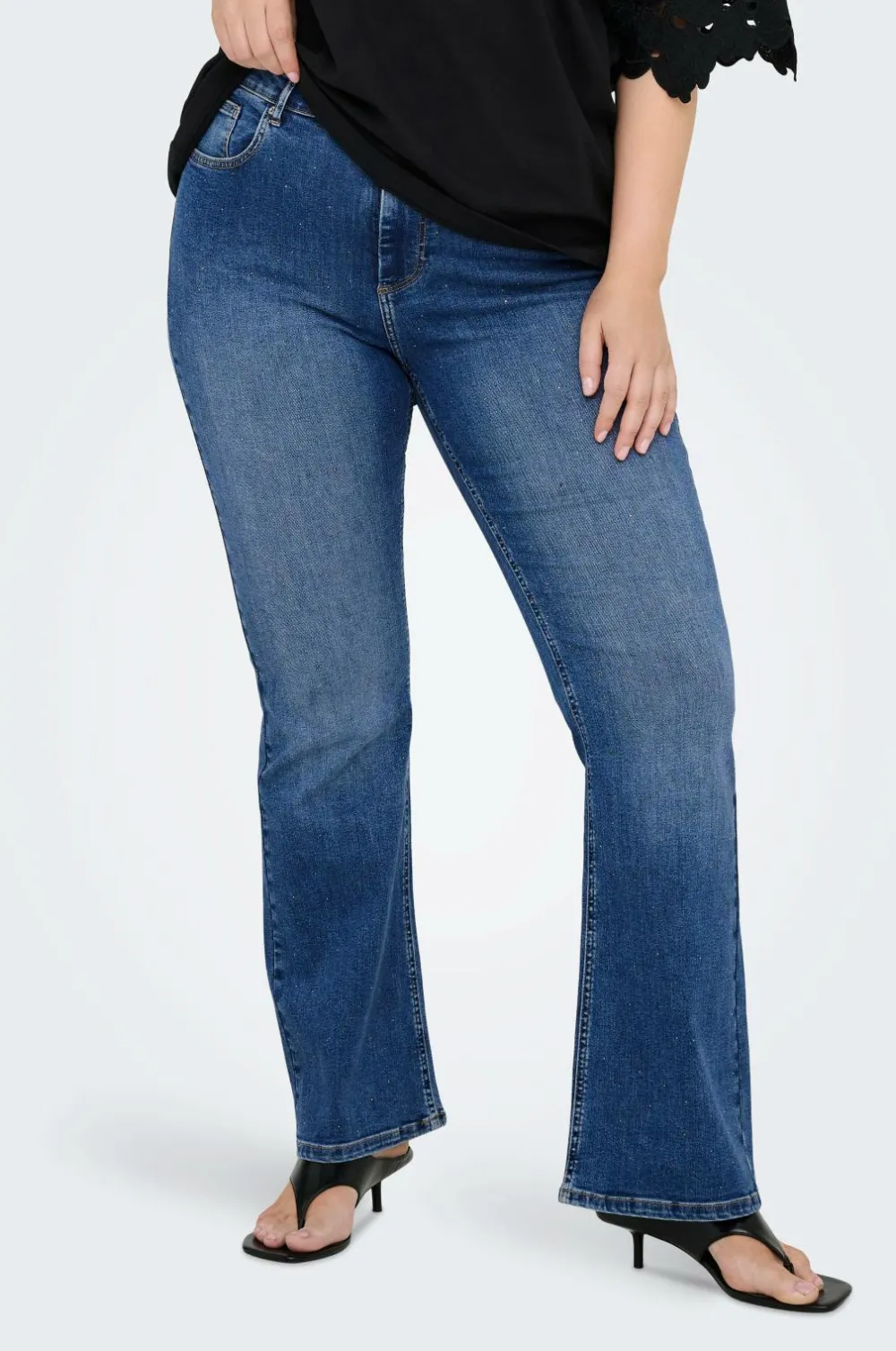 Only Carmakoma Jeans>Jeans carWilly HW Flared Rhinestone Medium blue denim