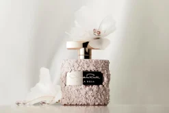 Oscar de la Renta Parfume><noscript><img width=