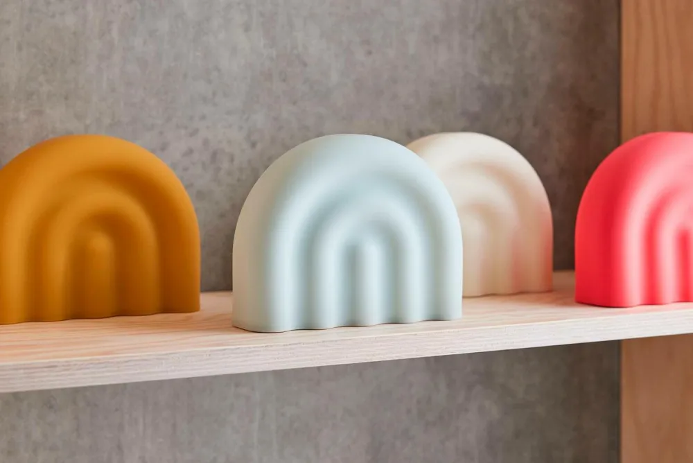 OYOY Living Design Natlampe Mini Kirsebærrød Best