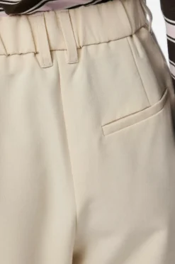 pieces Shorts><noscript><img width=