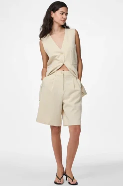 pieces Shorts><noscript><img width=