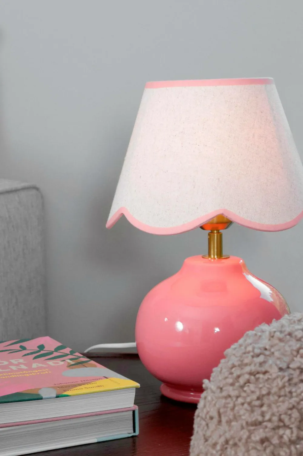 PR Home Bordlamper>Bordlampe Nell Lyserød
