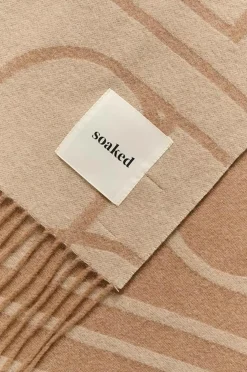Soaked in Luxury Halstørklæde slPentile Scarf Burro Monogram Outlet