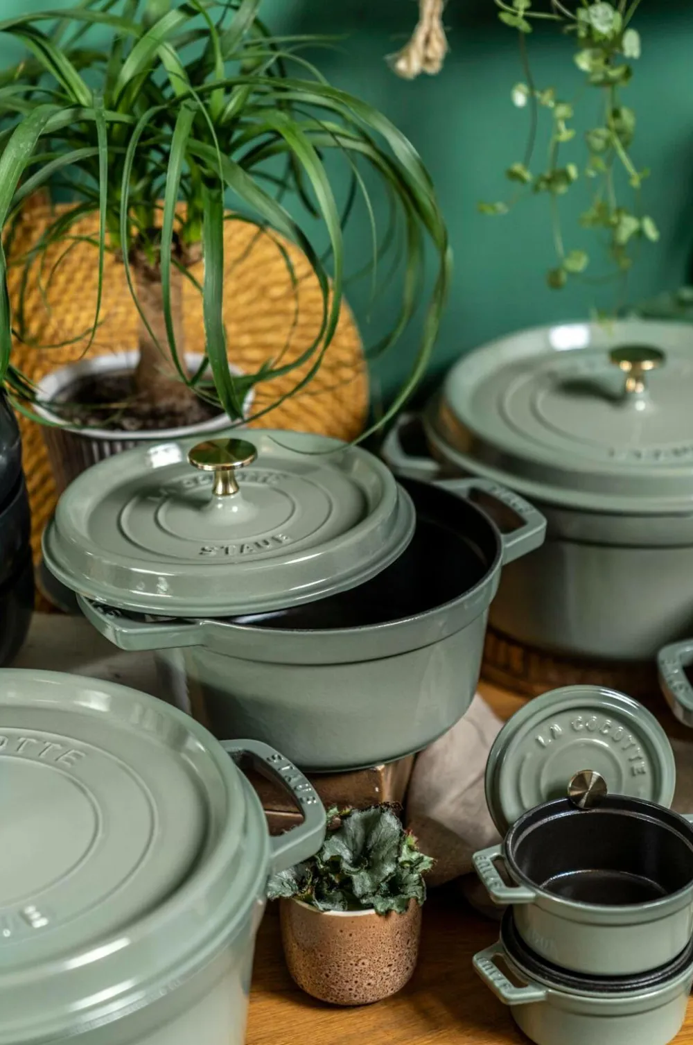 Staub Pander & Gryder>Gjutjärnsgryta 26 cm Eukalyptus grøn