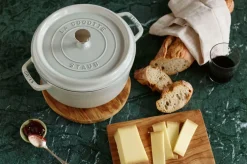 Staub Pander & Gryder><noscript><img width=