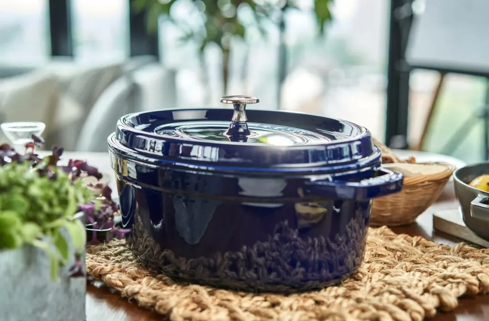 Staub Pander & Gryder>Gryde La Cocotte oval 29 cm, 4,2 l Dark-Blue Majolika