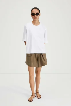 Stylein Shorts><noscript><img width=