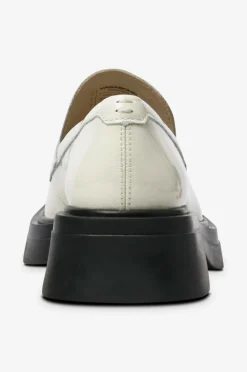 Vagabond Loafers><noscript><img width=