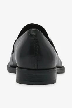 Vagabond Loafers><noscript><img width=