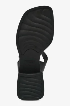 Vagabond Sandal med hæl Ines Black Hot