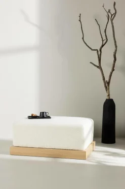 Venture Home Puffer & Fodskamler>Ottoman Ivy Hvid