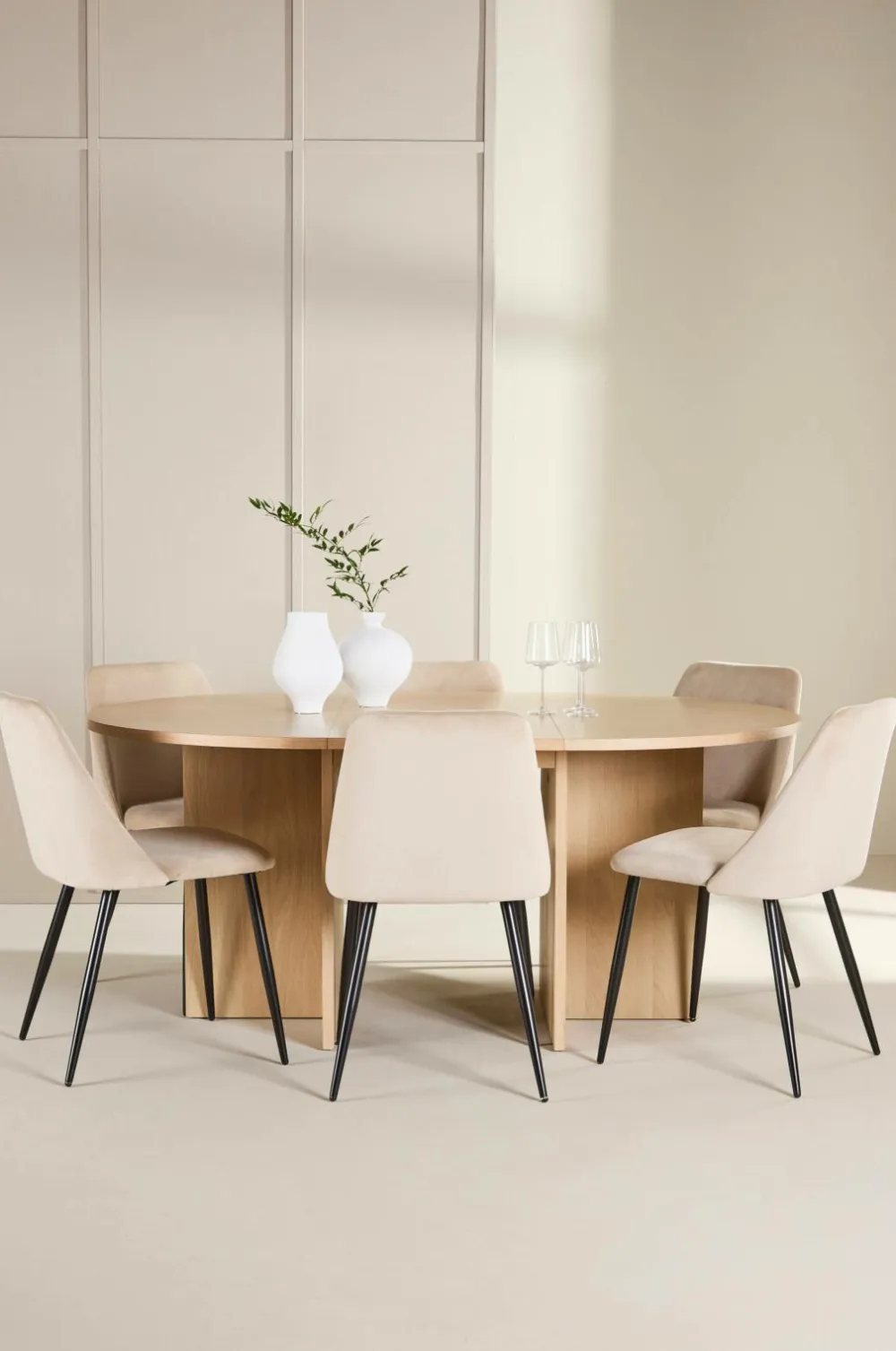 Venture Home Spisebord Strada med stol Night Beige Sale