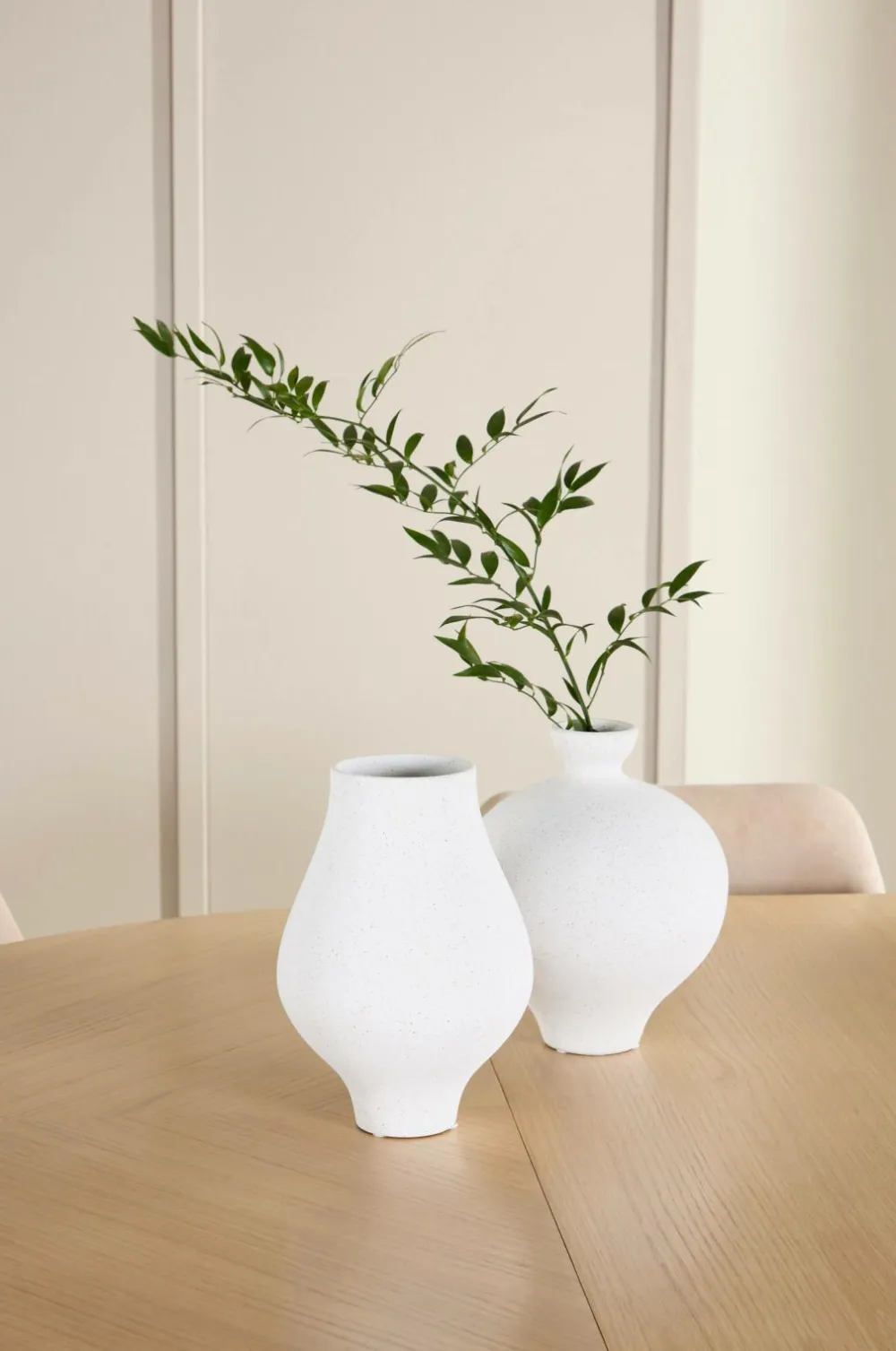 Venture Home Spisebord Strada med stol Night Beige Sale