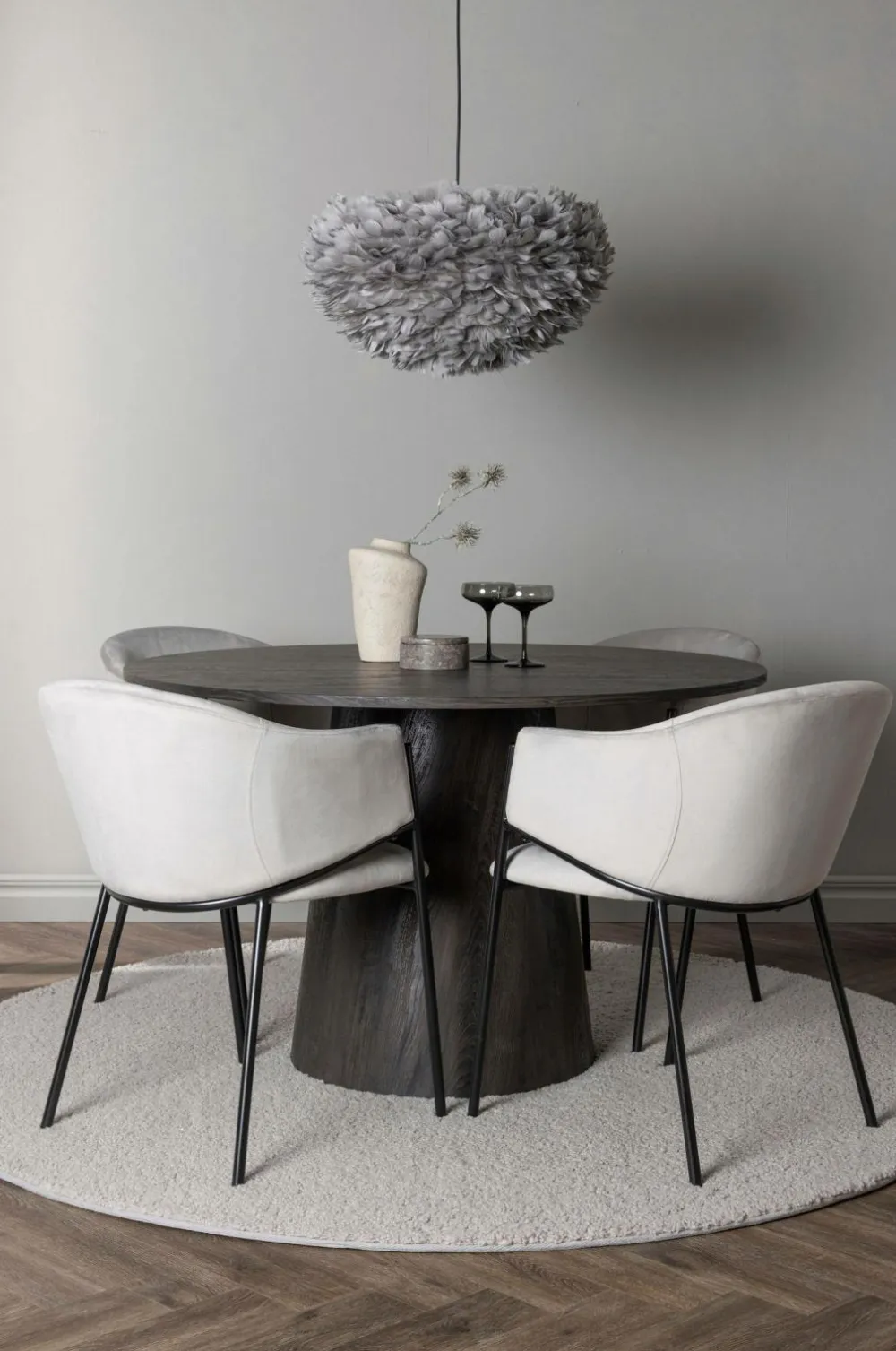 Venture Home Spisegrupper>Spisegruppe Lanzo med 4 stole Evelina Black