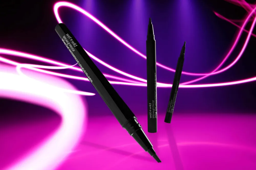 Wet n Wild Øjne>Proof Wing Out Waterproof Liquid Eyeliner Ultra Black
